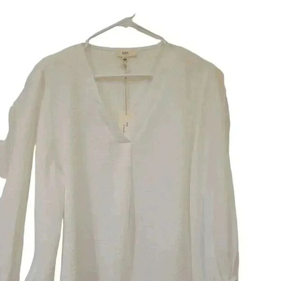 Ott Women's White Poly V-Neck Droop Sleeve Top NEW - Picture 2 of 11